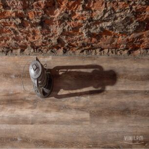 vinilovye poly vinilam click 511003 dub ulm 305x305 - Виниловые полы Vinilam Click 511003 Дуб Ульм