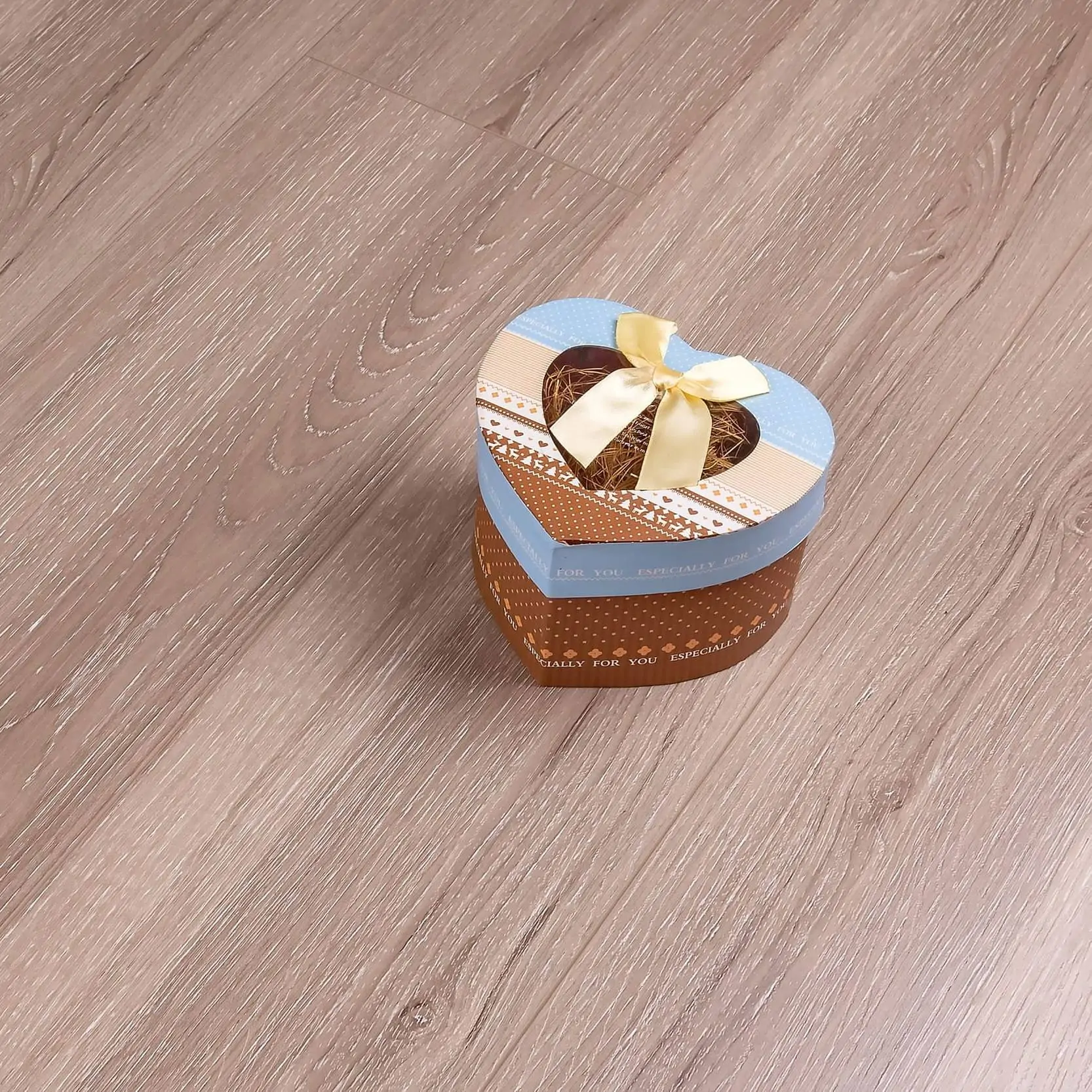 Ламинат Winlerk Reality R803 Oak Stams 33 класс 10 мм 1,637 м² — изображение 2